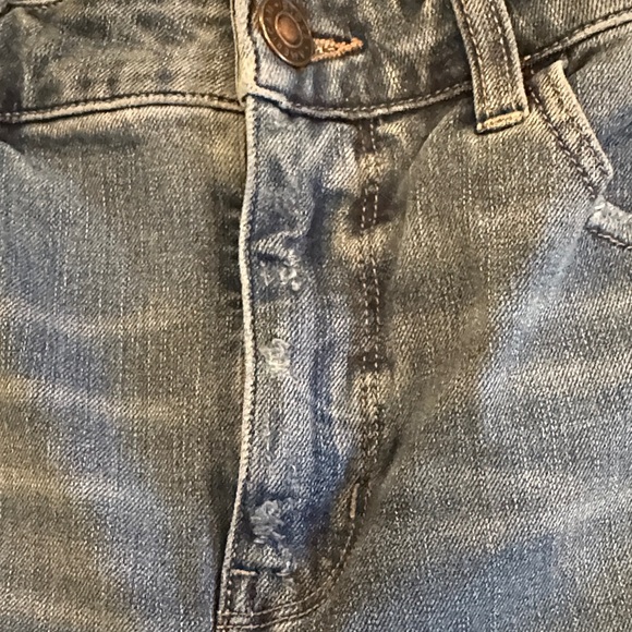 American Eagle Outfitters Distressed Blue Boyfriend Jeans - Picture 5 of 10